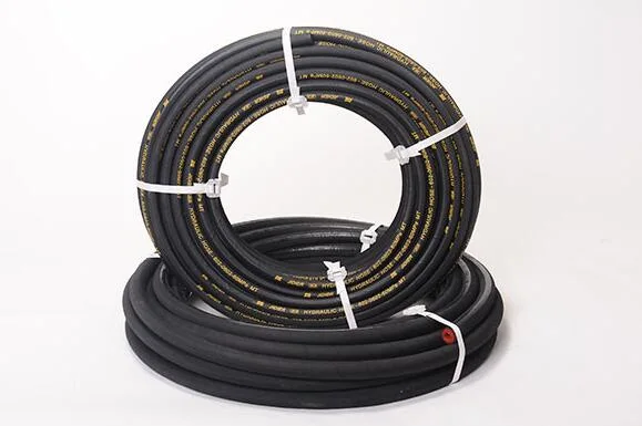 High Pressure Hydraulic Rubber Hose Assembly for Heavy Equipment